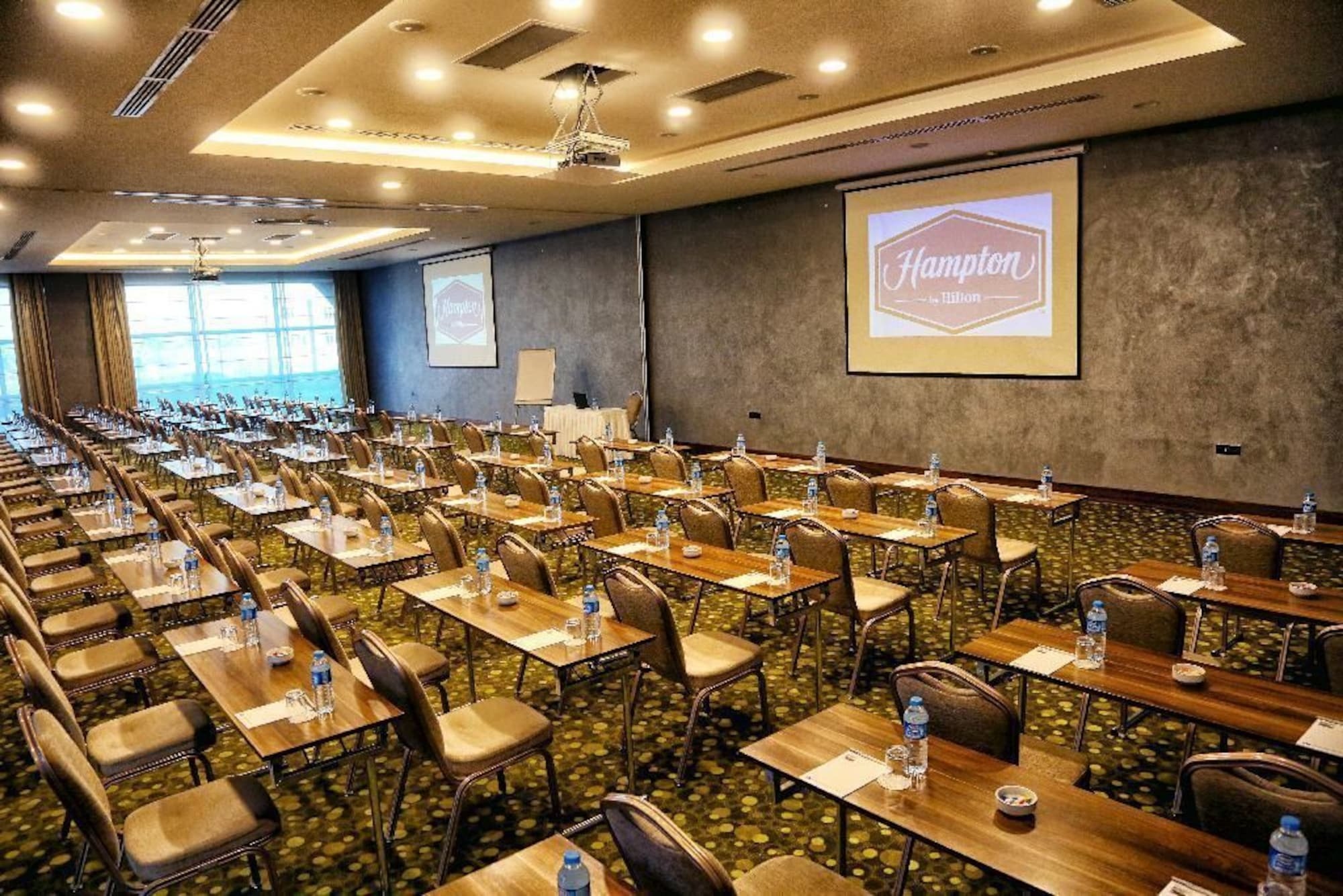 Hampton By Hilton Samsun Exterior foto